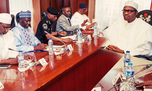Buhari, Service Chiefs, Ministers Hold Security Council Meeting